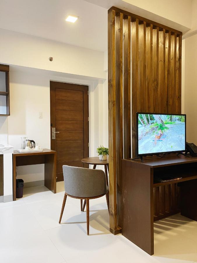 Airo Suites Makati Пасай Экстерьер фото
