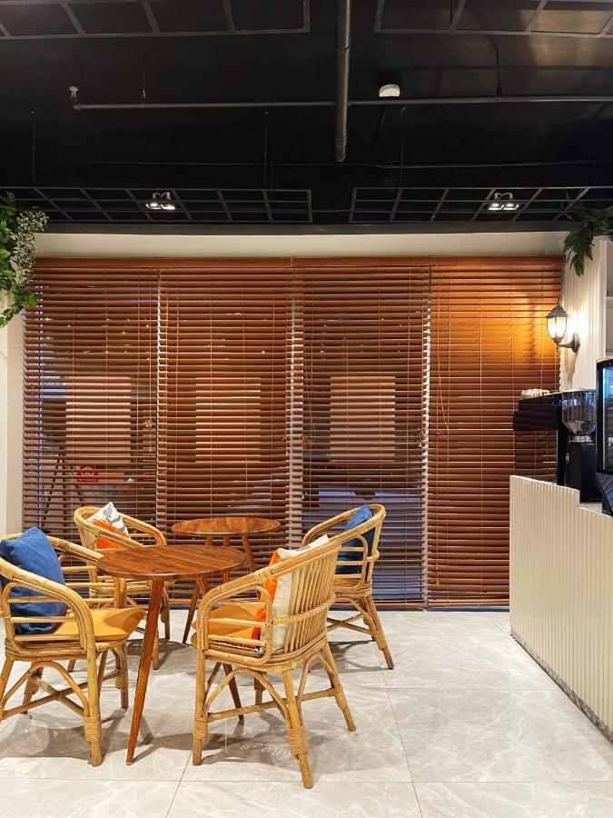 Airo Suites Makati Пасай Экстерьер фото